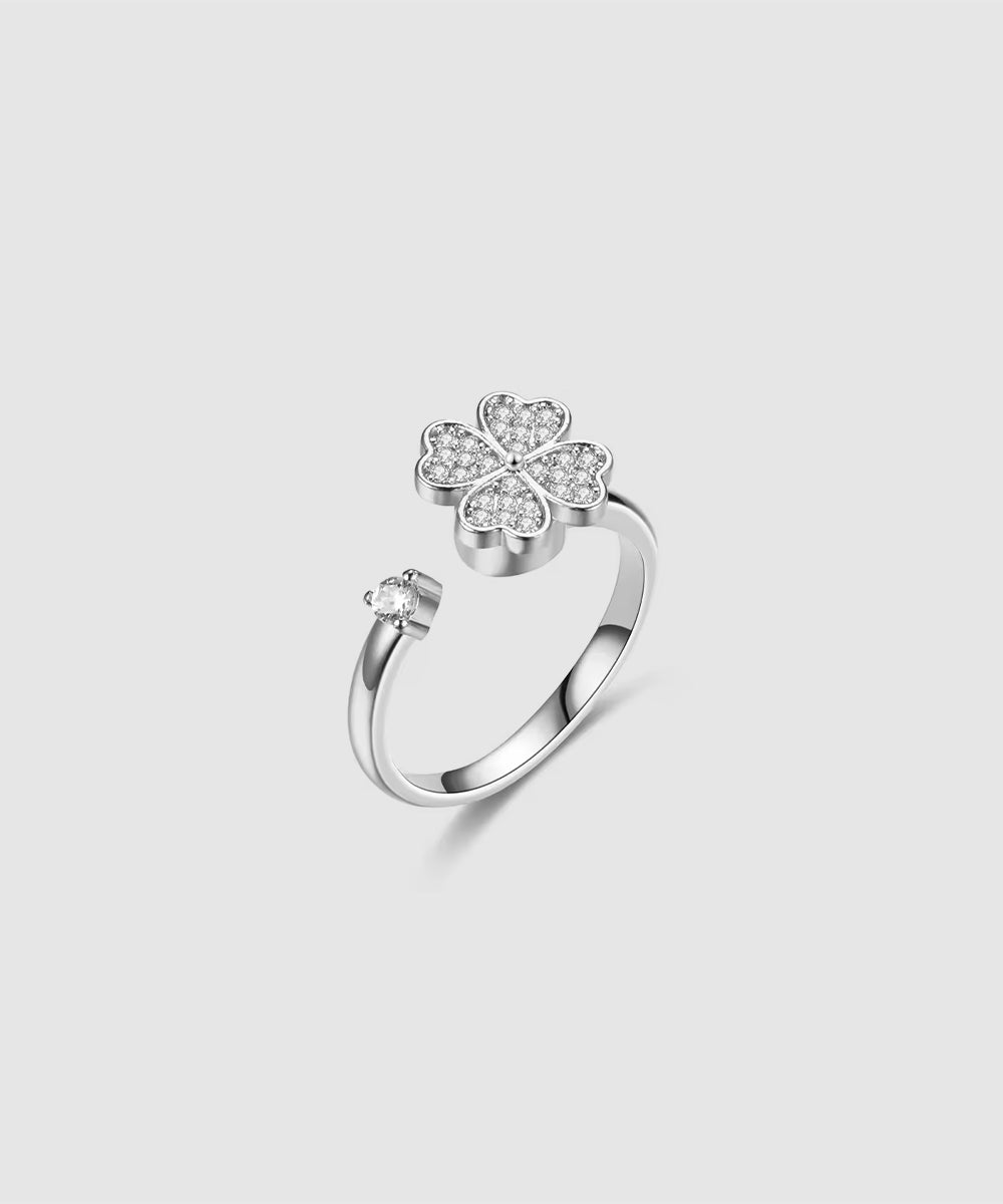 Cléa Calm Ring